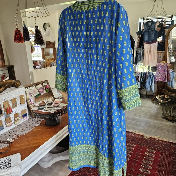Charter Club Intimates Robe/Tunic Size Large  Blue and green Paisley design - Picture 3 of 5